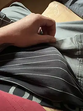 Show de Hotguyj na webcam
