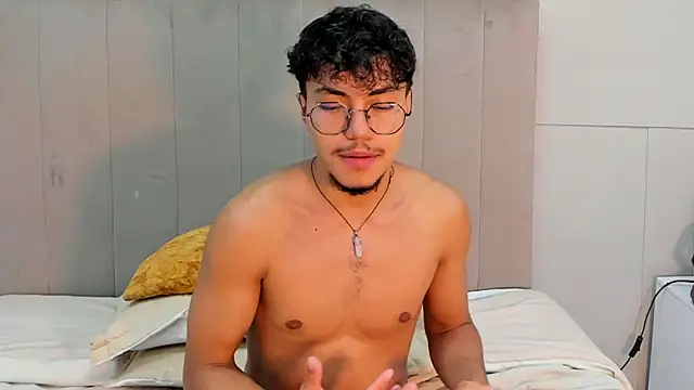 kai_storn – Live XXX-chat
