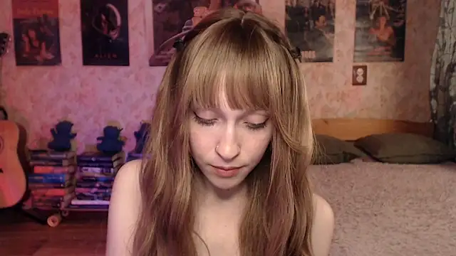Friendly_Ellie Chat XXX live