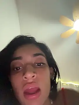 Chatroom XXX en direct de leilani_X