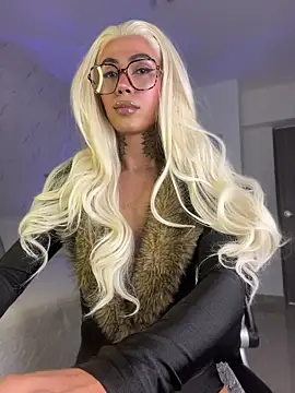 miss_tatiana_'s Webcam Show