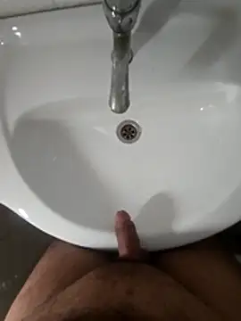 cuckold123 Webcamshow