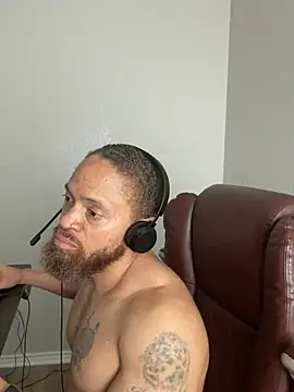 Fathero1time's Live XXX Chat