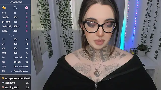 Chat XXX ao vivo de Dixi_Pixi_