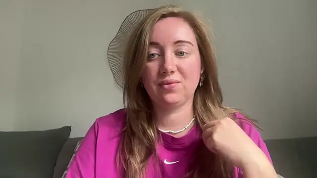 arielsweetieee's Live XXX Chat