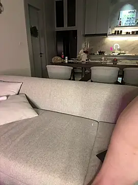 Sarahhh_xxx webcam show