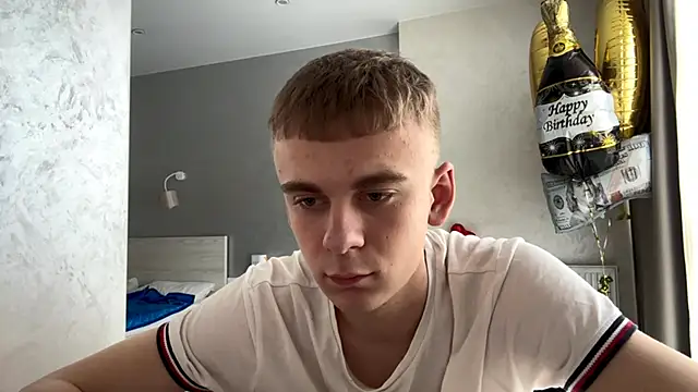 SoloFury Pertunjukan Webcam