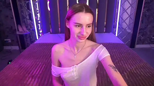 XXX chat uživo modela Snow_WhiteeeX