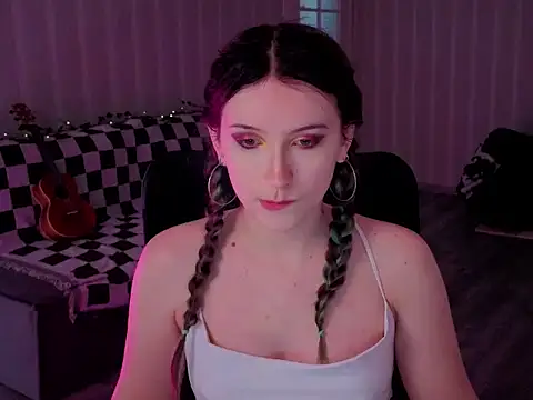 แชท XXX สดของ violet-siren-x