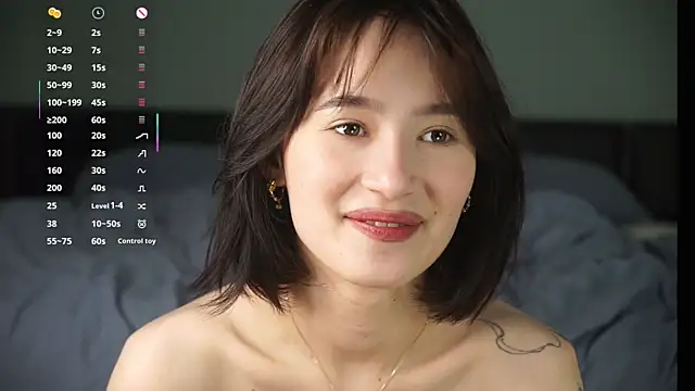 Chee_cha live XXX chat