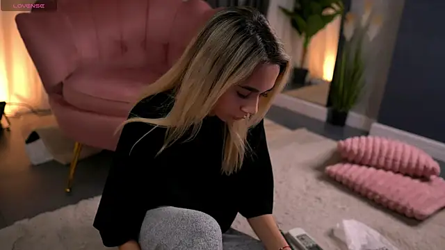 AishleyBee's Live XXX Chat