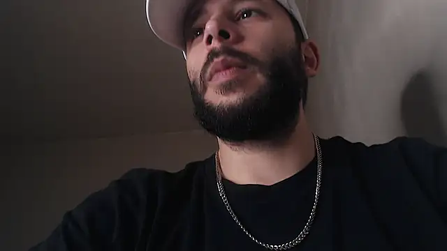Živý XXX chat henryaxe