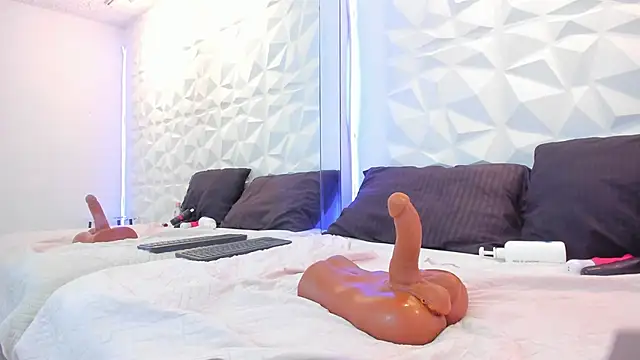 nahomi_sex1 – webcam-show