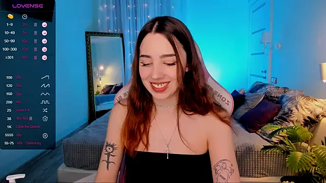 CharliGrace_: απευθείας συνομιλία ΧΧΧ