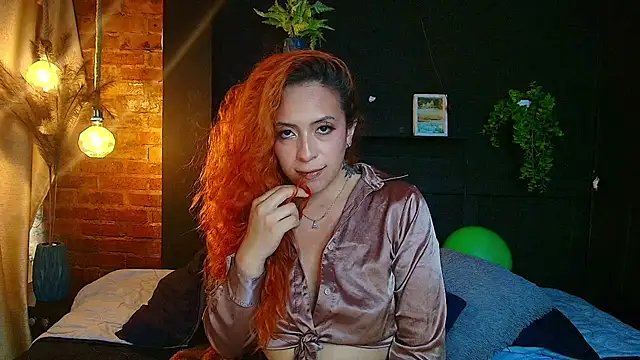 sahra_taylor_ 现场XXX聊天