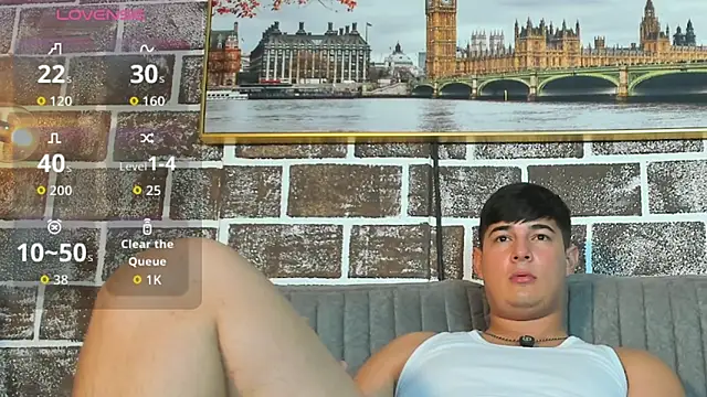 Valentino_Luxx webcam show