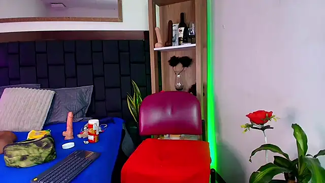 Živý XXX chat EllenaBoobs_