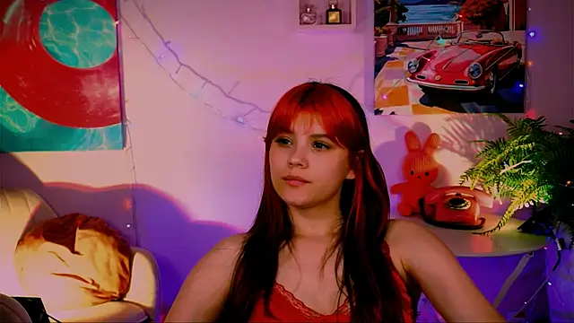 EvaThopson Adlı Modelin Canlı XXX Sohbeti