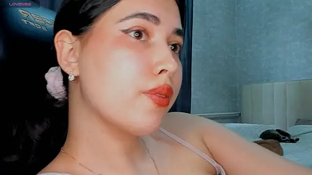 Diara_1an – Naživo XXX chat