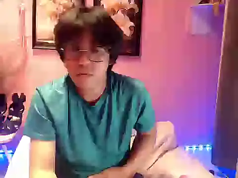 akiramoore Show Webcam