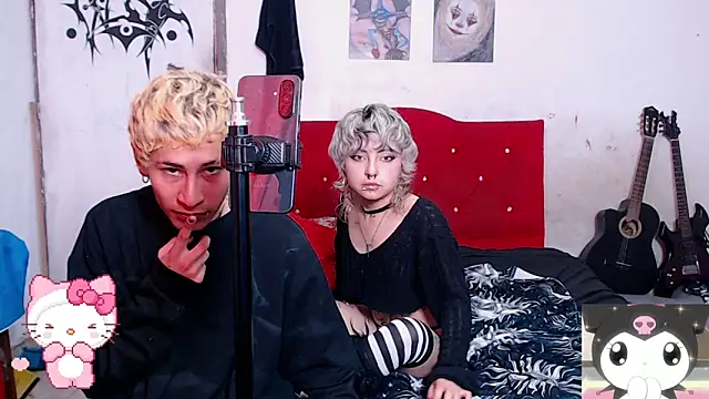 Cute_Chrixxx: διαδικτυακό σόου στην κάμερα