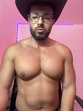 Show de magnumchris na webcam