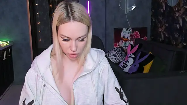 Blckmirrorr – Live XXX-chat