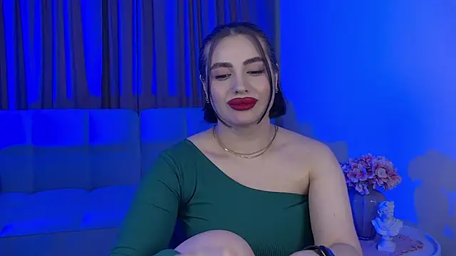 Chat XXX en directo de AdrianaToress