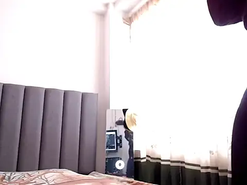 Вебкам-шоу saara_johnson496