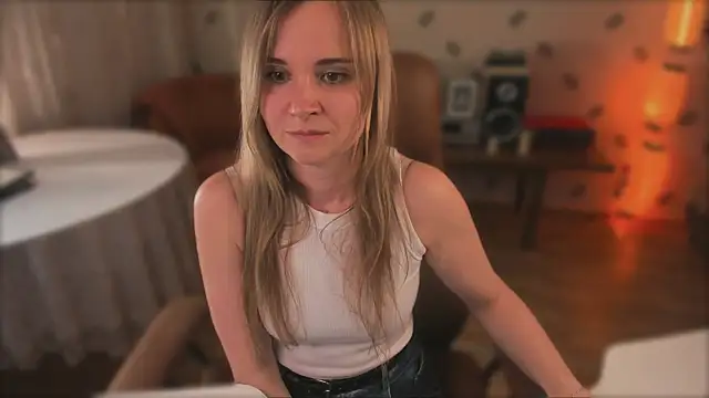 Živý XXX chat MiaSparkes