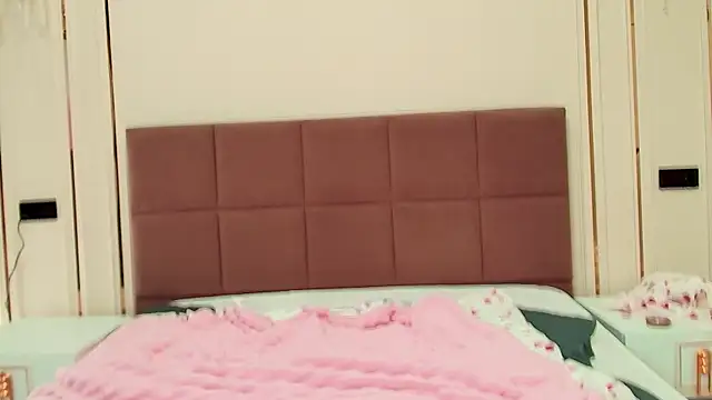 Živý XXX chat maddie_perezz