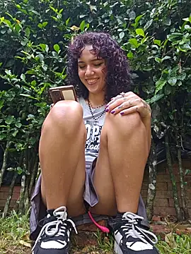Chat XXX en directo de Isabella_Stark