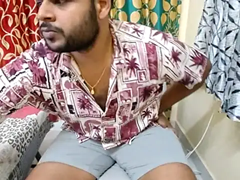 ChillBoyyy 在線直播表演