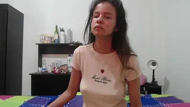 nathaly_jones_ Adlı Modelin Canlı XXX Sohbeti