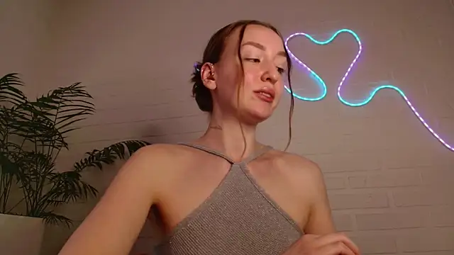 WhitePrincessLuna's Live XXX Chat