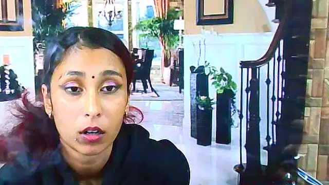 IndianSexyButt's Live XXX Chat