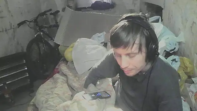 makarov1993 Show in webcam