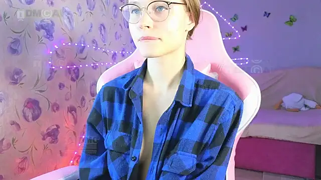 Armurra15's Live XXX Chat