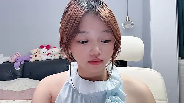 Yany520 现场XXX聊天