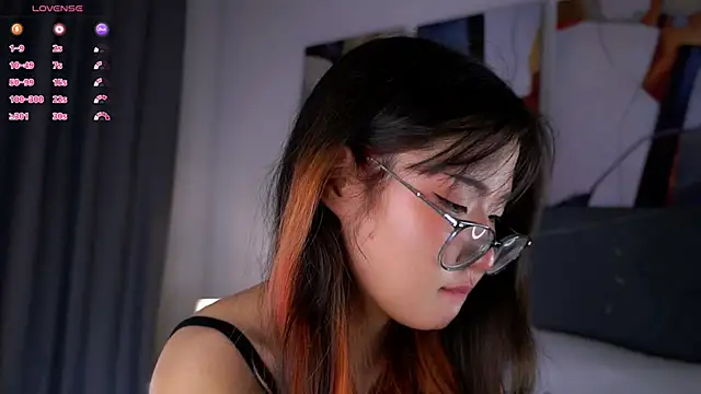 Chat XXX en directo de NelleMihalko