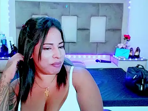 Chatroom XXX en direct de indiantopaz694u