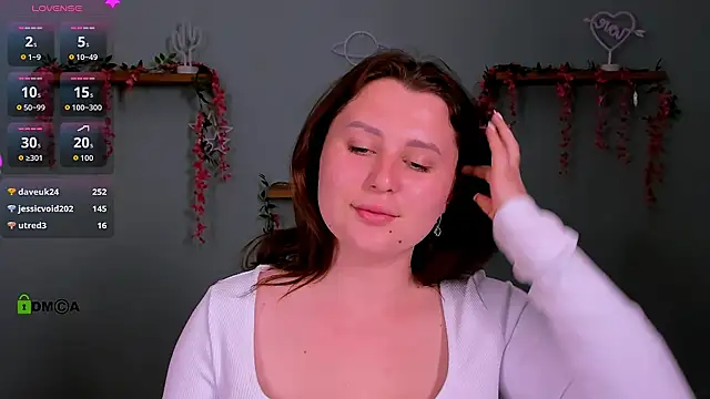 luna_noct webcam show