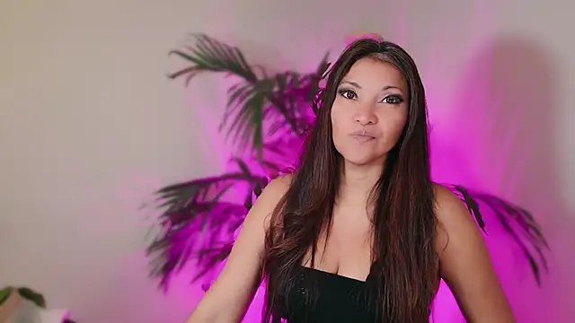 DivineLynn Live XXX-Chat