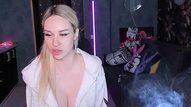 Blckmirrorr's Live XXX Chat