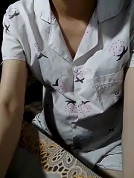 Chat XXX Live -Bella-a