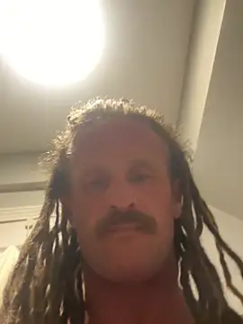 DreadlockDerek élő XXX-chatje