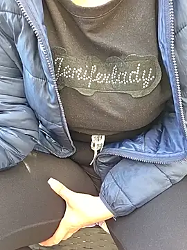 Онлайн чат XXX SellenaGomez