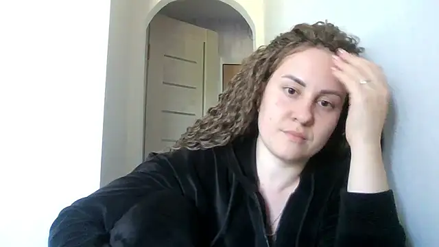 MeadowEyes' Live XXX Chat