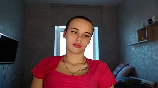 Kseni_a Chat XXX in diretta