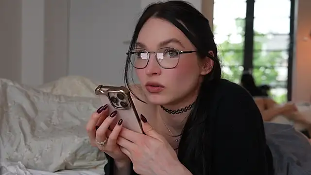 ibiddi Adlı Modelin Canlı XXX Sohbeti